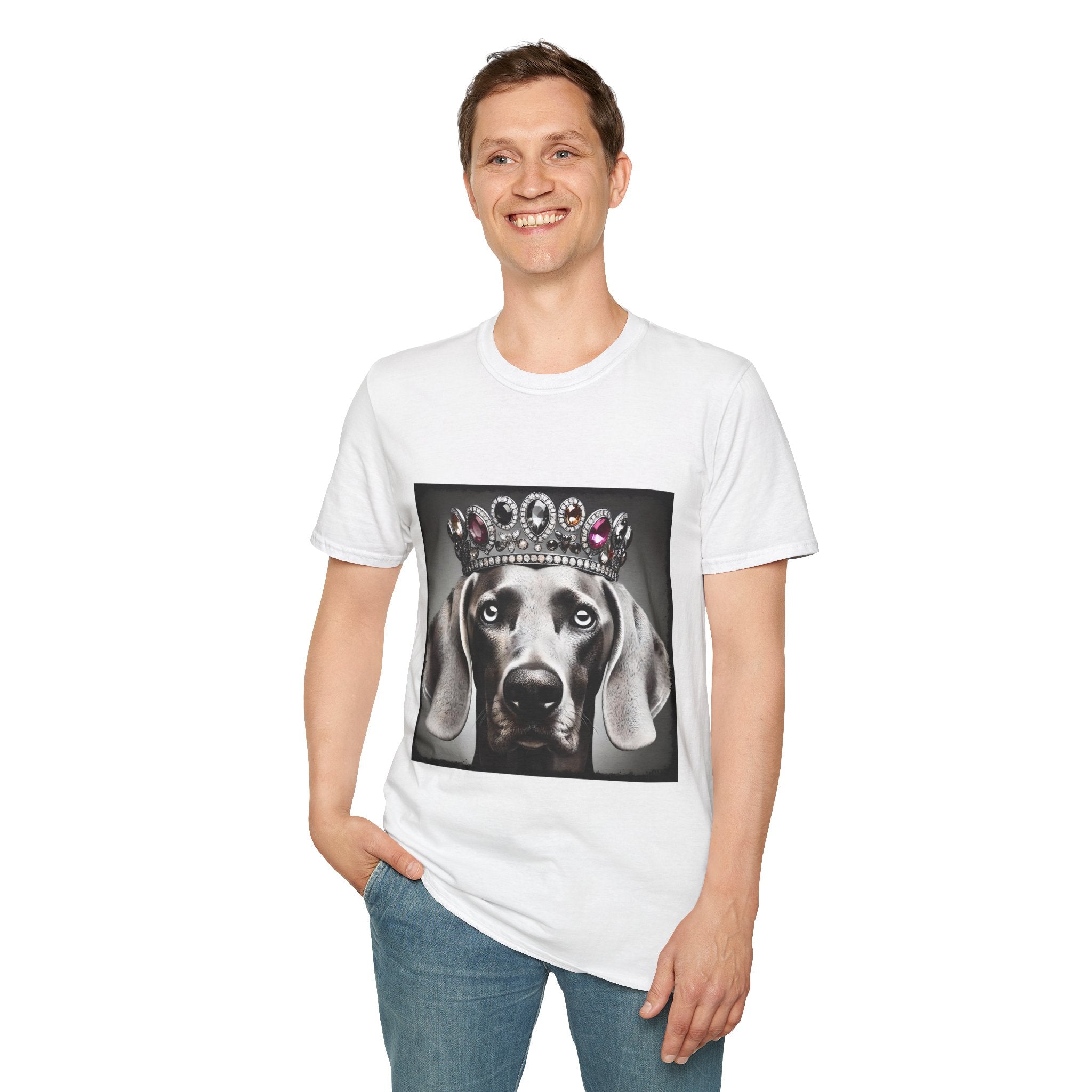 Weimaraner Queen Supreme | Unisex Dog T-Shirt