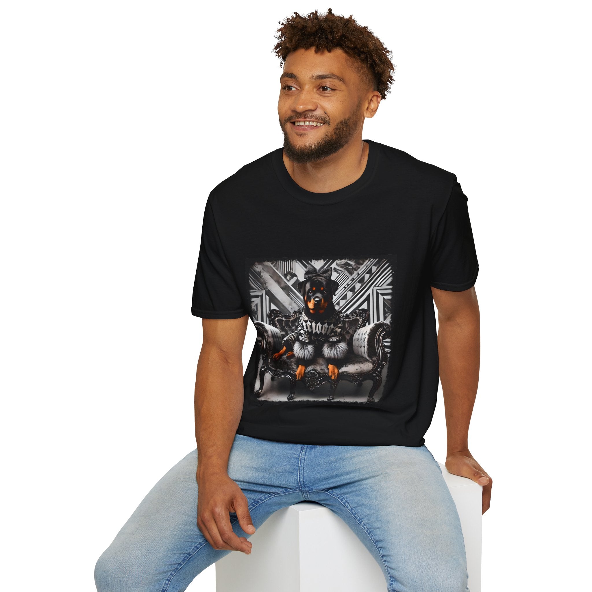 Rottweiler Modern Diva | Unisex Dog T-Shirt