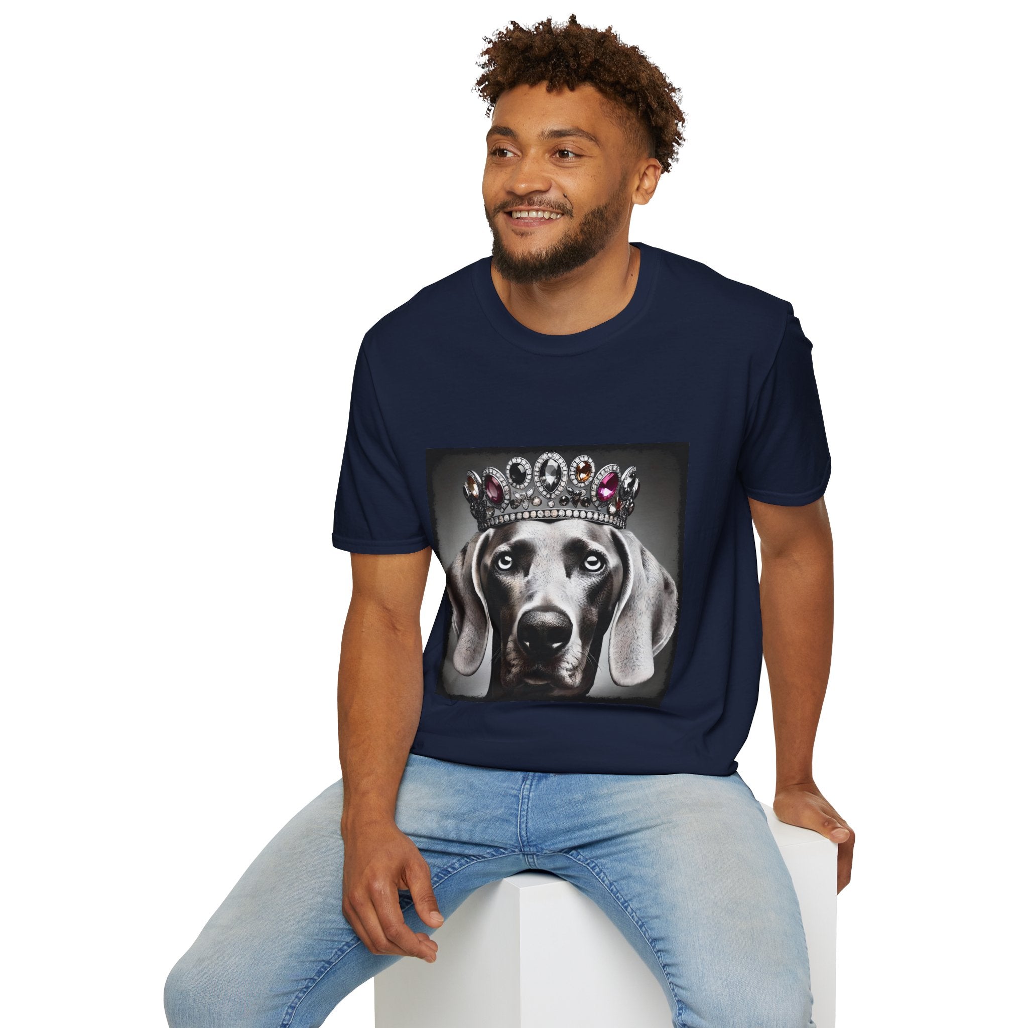 Weimaraner Queen Supreme | Unisex Dog T-Shirt