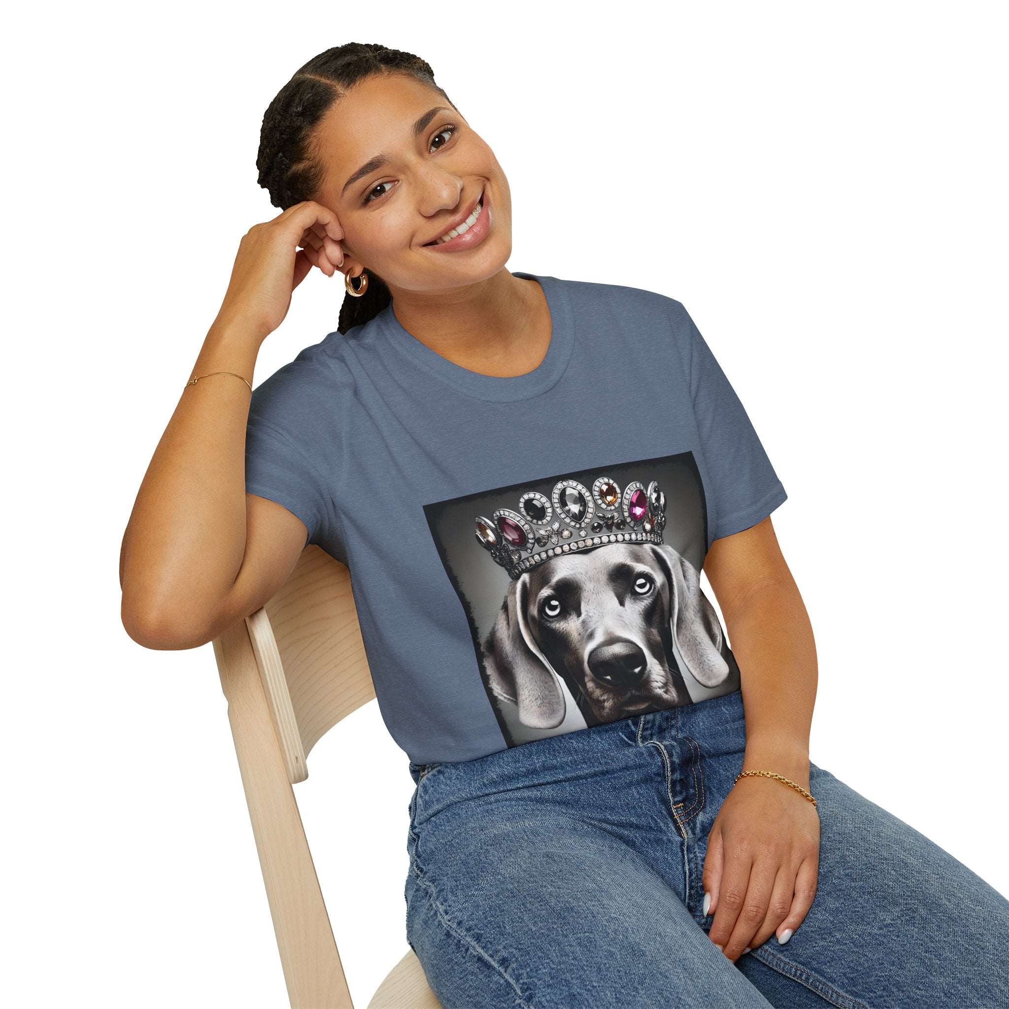 Weimaraner Queen Supreme | Unisex Dog T-Shirt