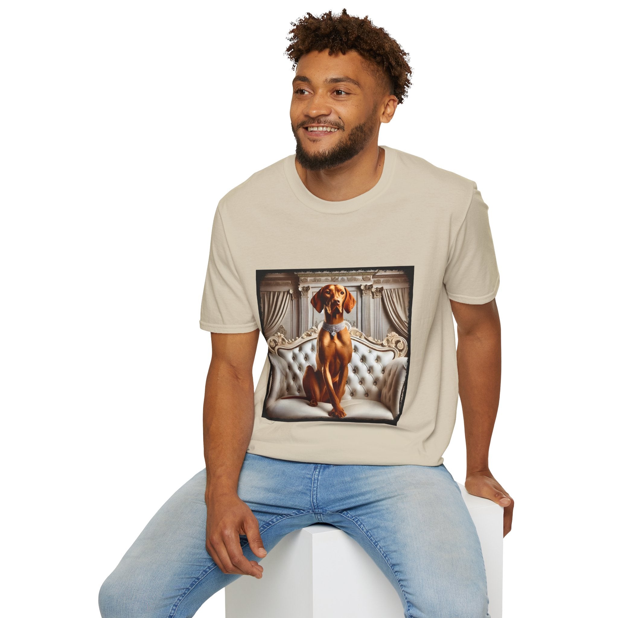 Vizsla Poised Posh | Unisex Dog T-Shirt