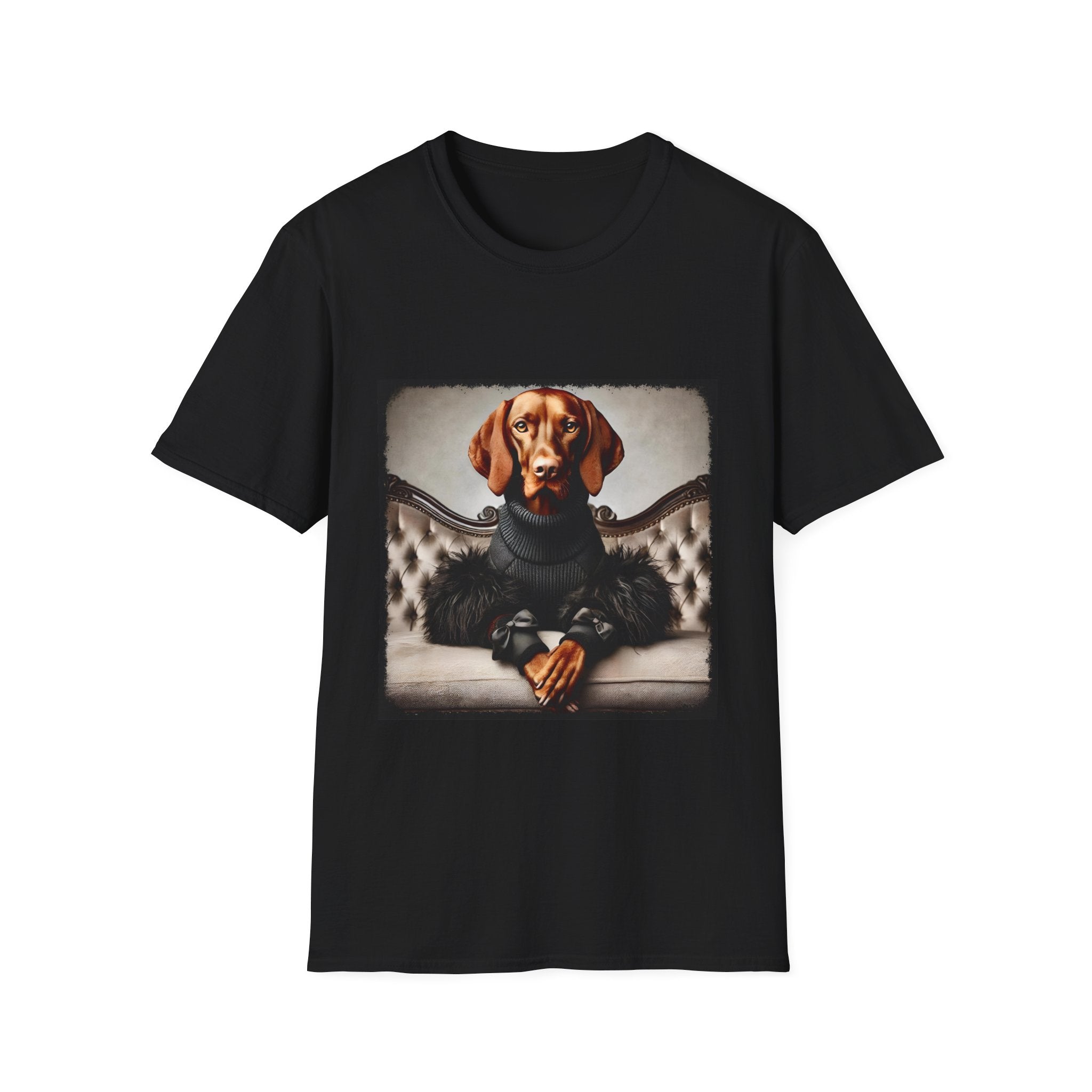 Vizsla Femme Fatale | Unisex Dog T-Shirt